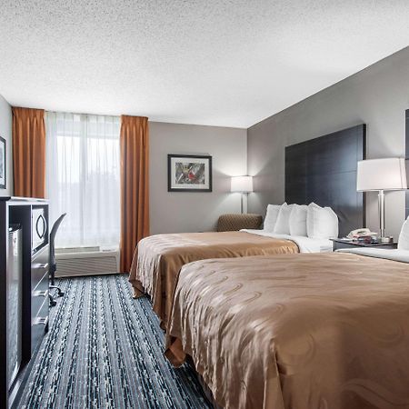 Quality Inn & Suites Brownsburg - Indianapolis West Eksteriør billede