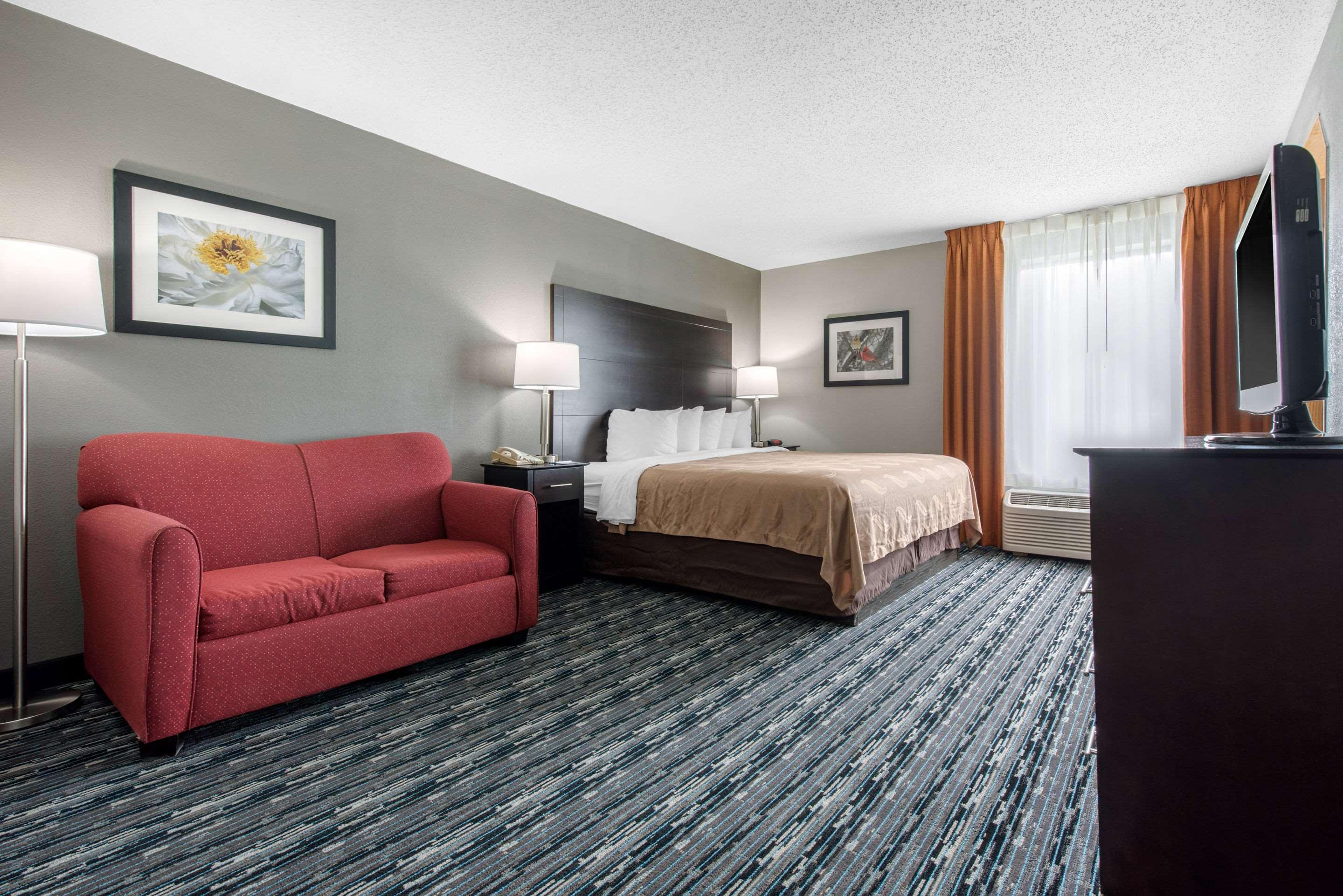 Quality Inn & Suites Brownsburg - Indianapolis West Eksteriør billede