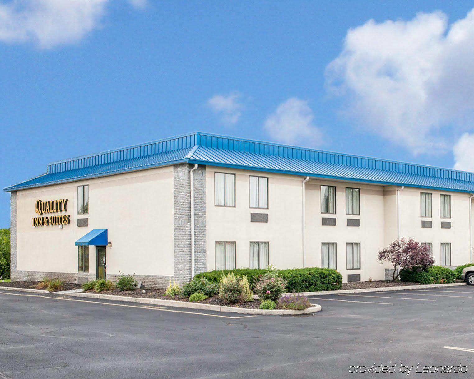 Quality Inn & Suites Brownsburg - Indianapolis West Eksteriør billede