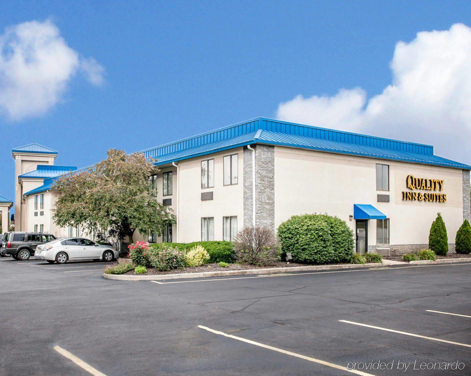 Quality Inn & Suites Brownsburg - Indianapolis West Eksteriør billede
