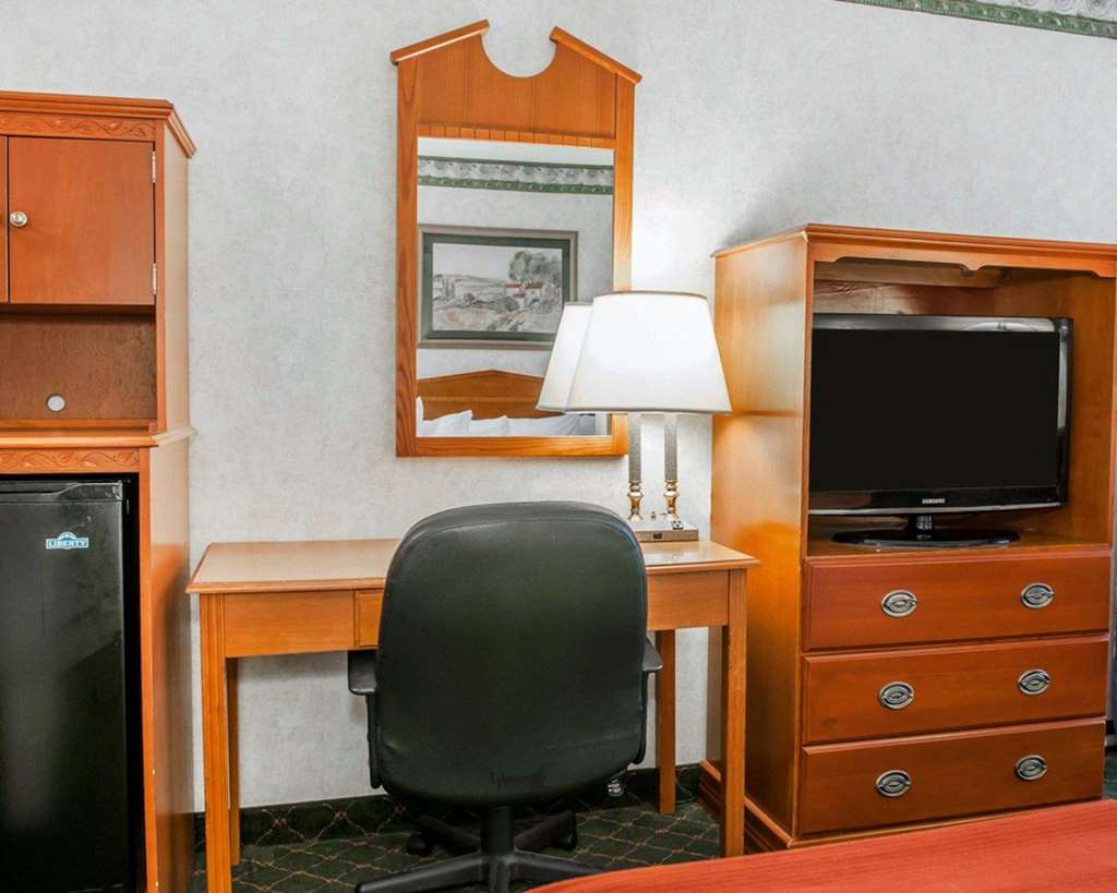 Quality Inn & Suites Brownsburg - Indianapolis West Værelse billede
